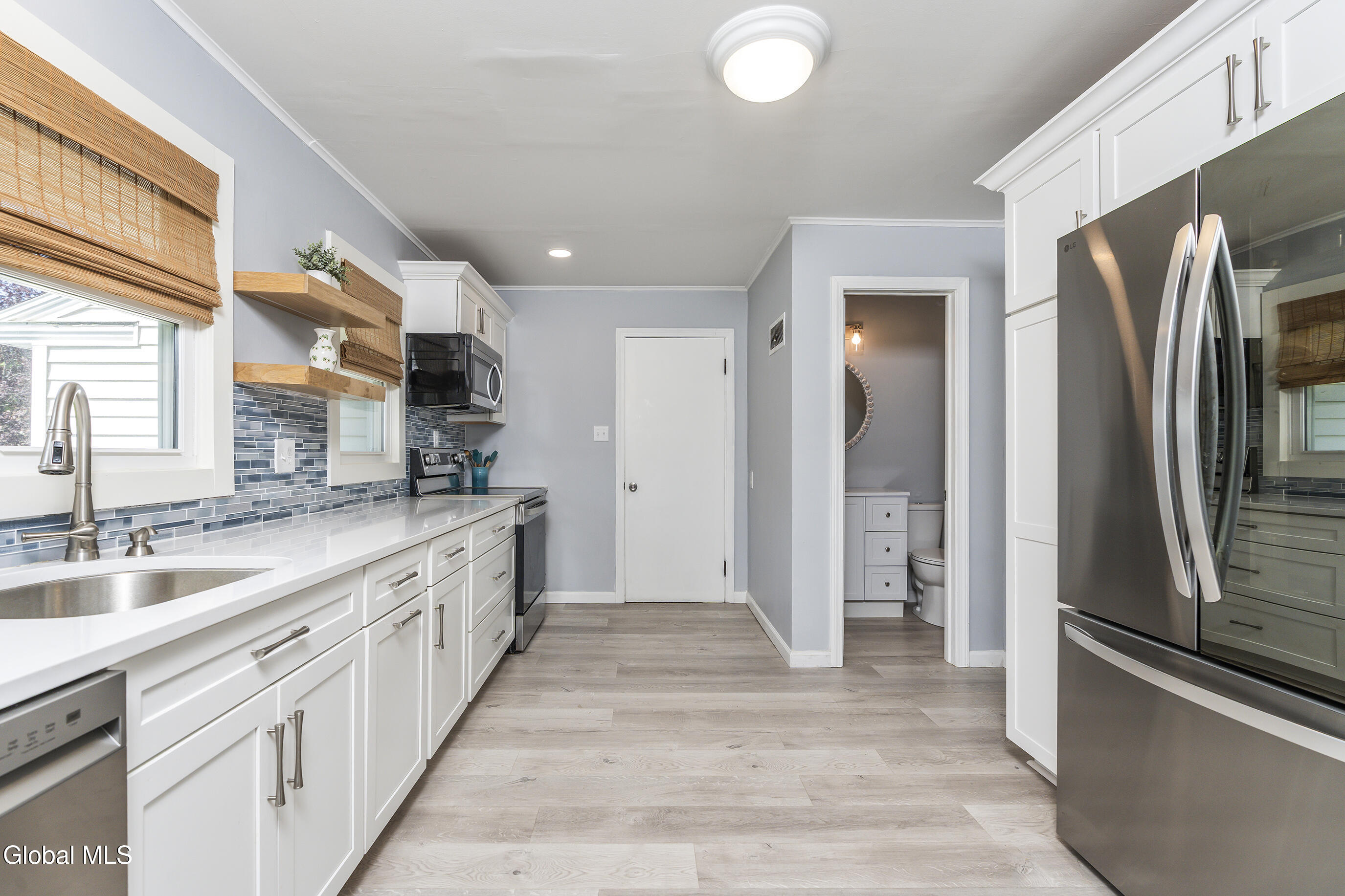 13 Pershing Road