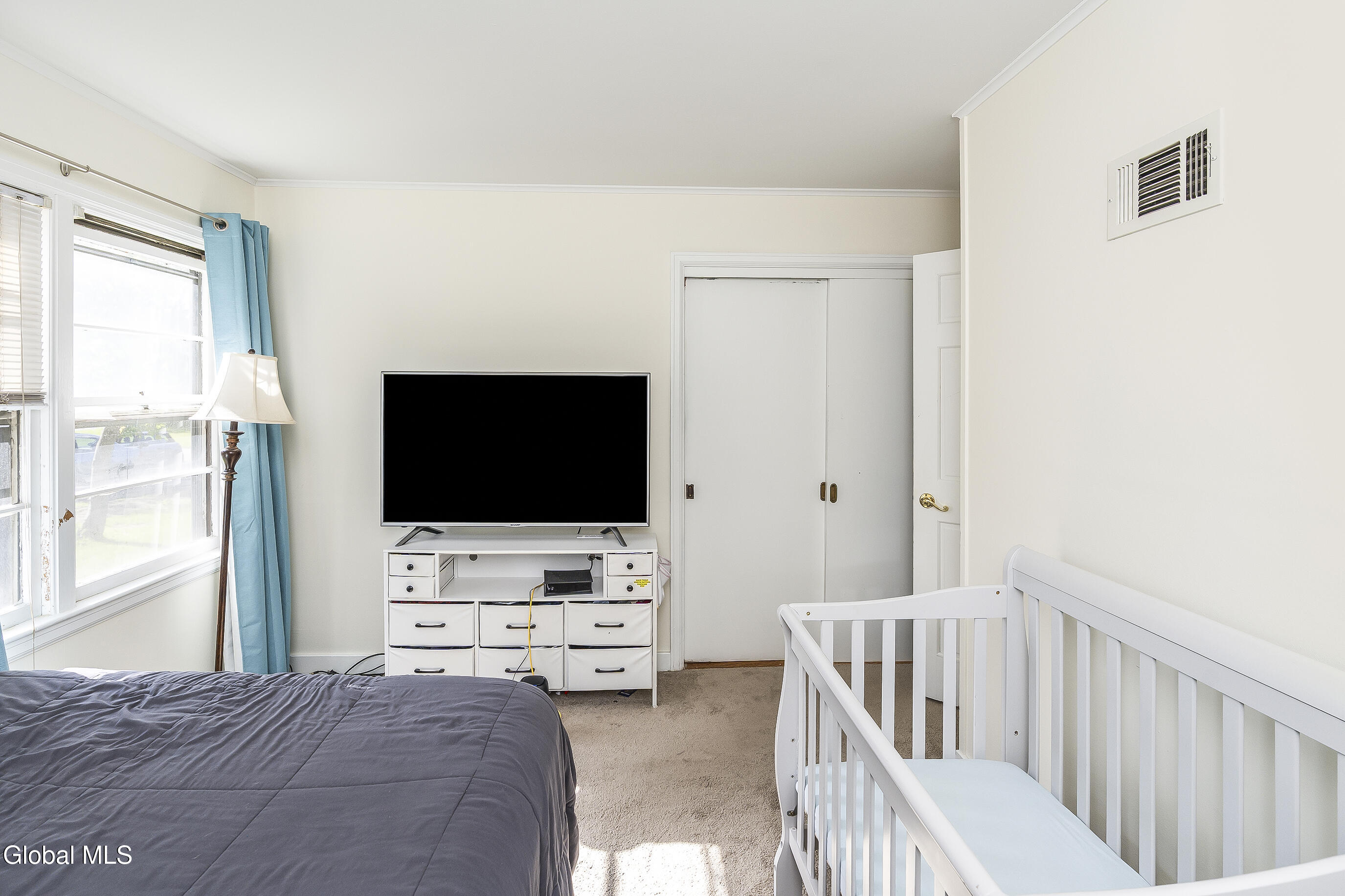 13 Pershing Road