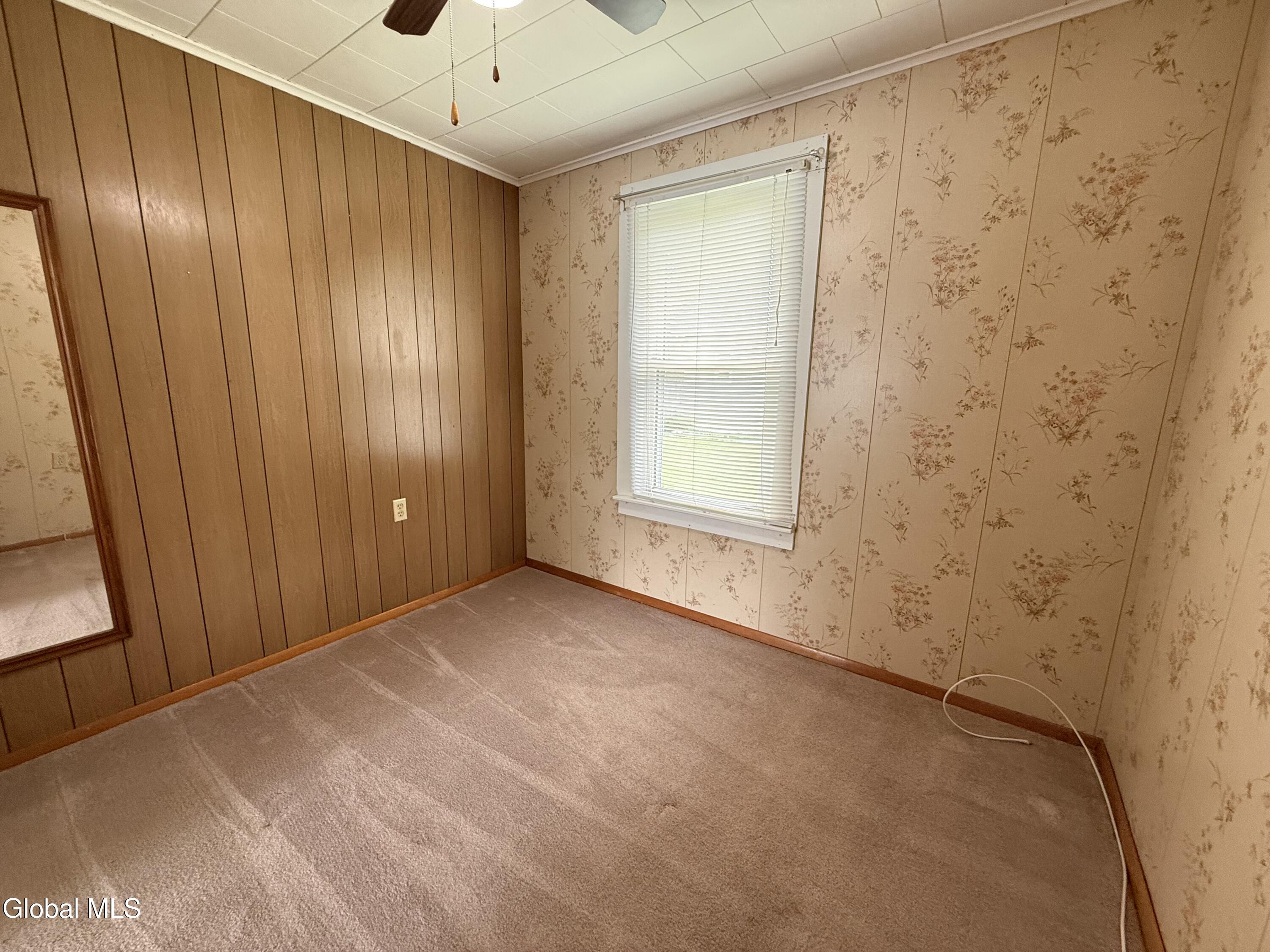 11 Bly Avenue