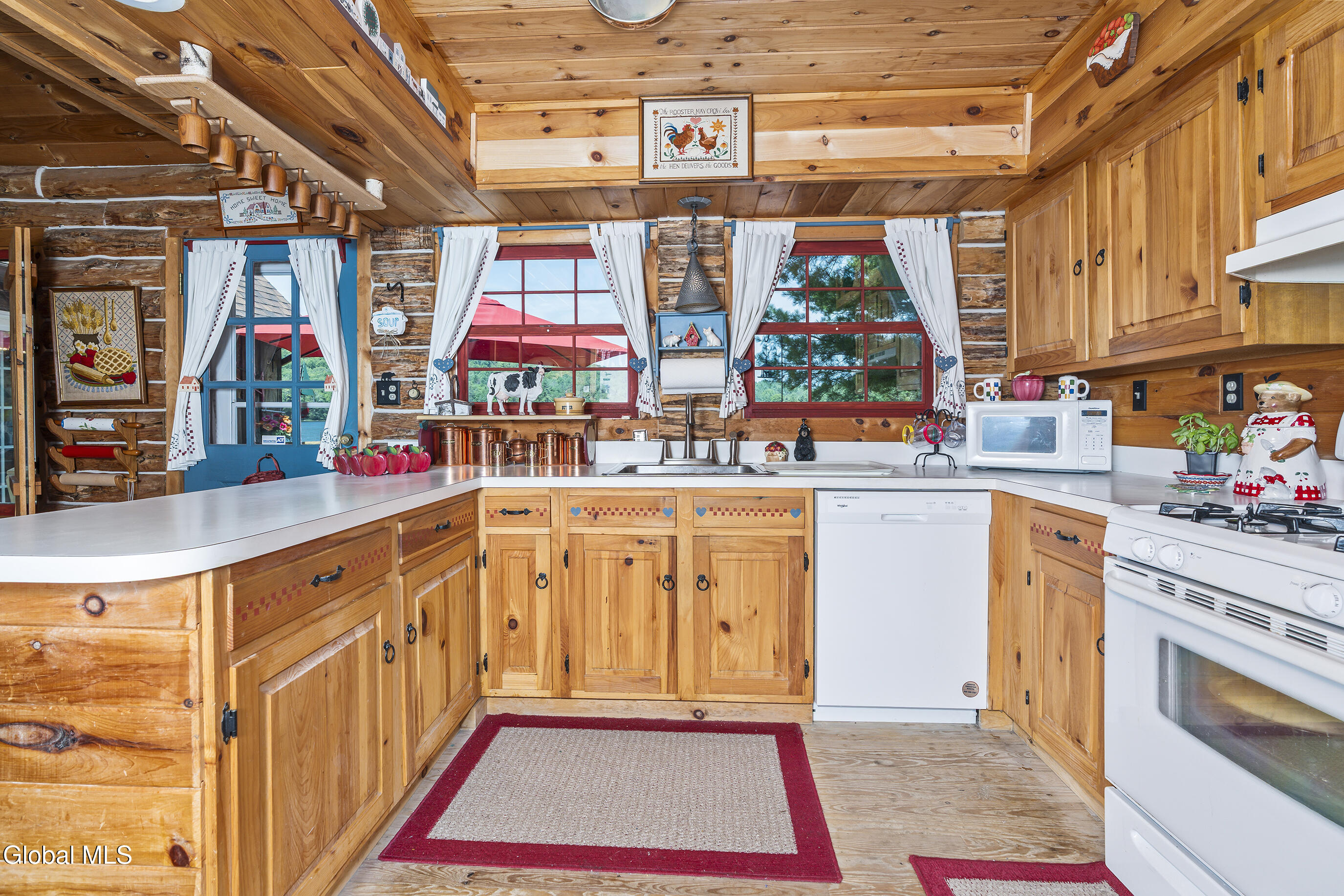 679 Valentine Pond Rd