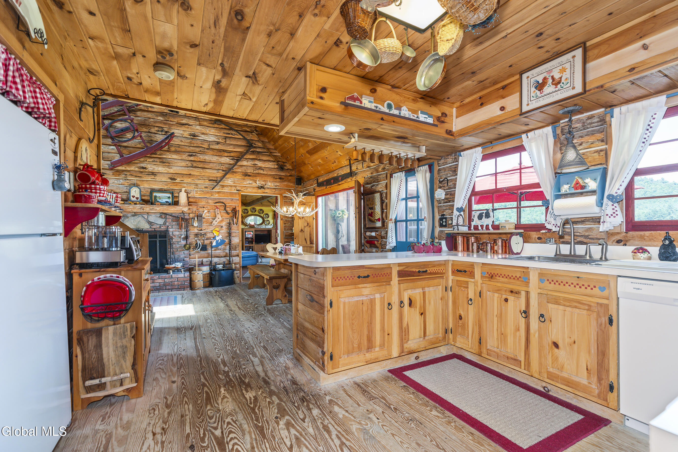 679 Valentine Pond Rd