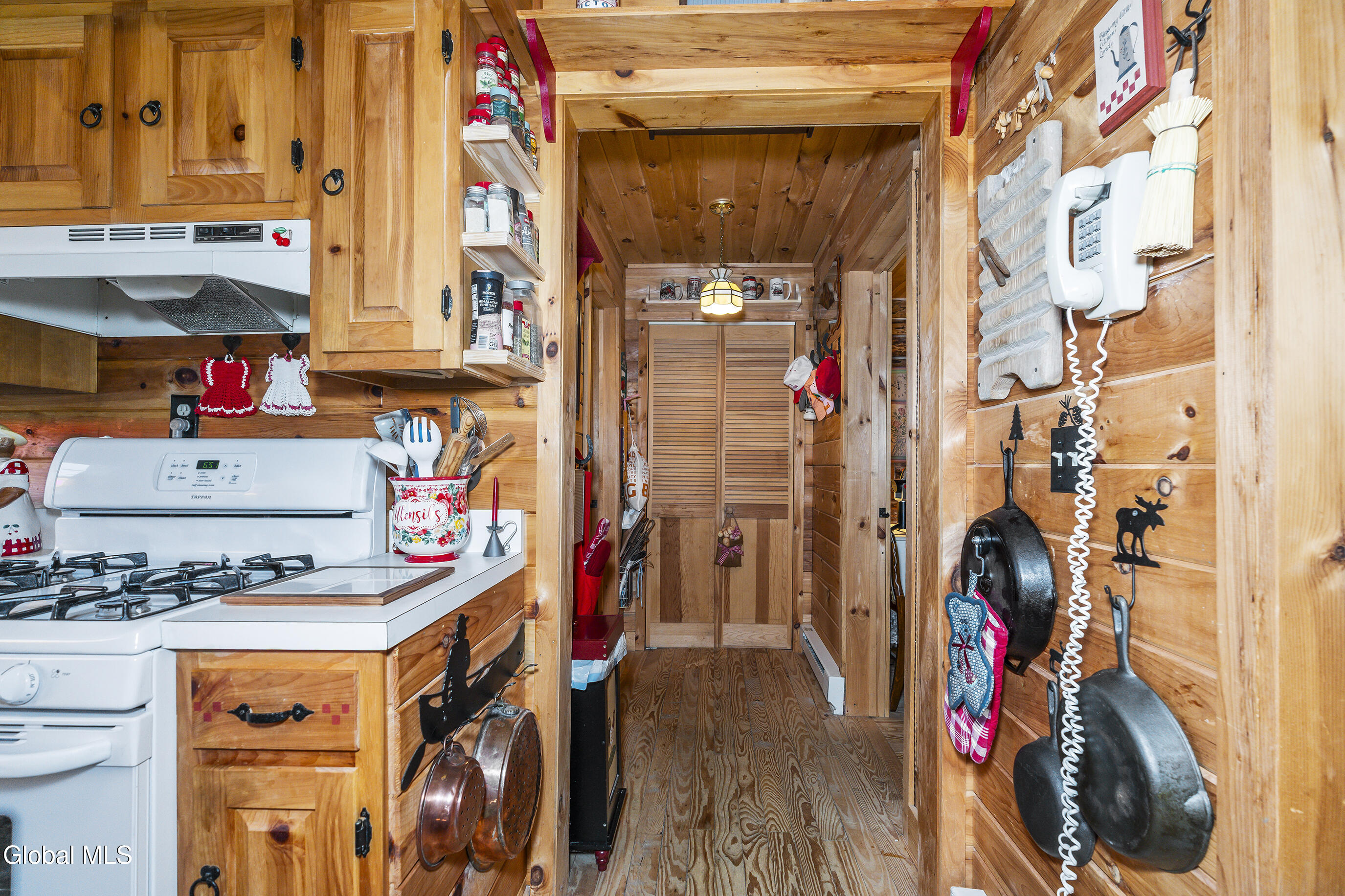 679 Valentine Pond Rd