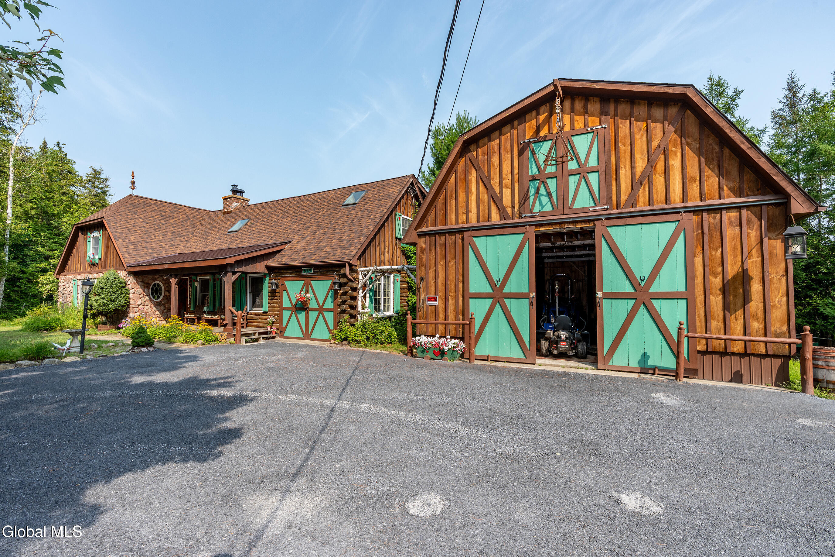 679 Valentine Pond Rd