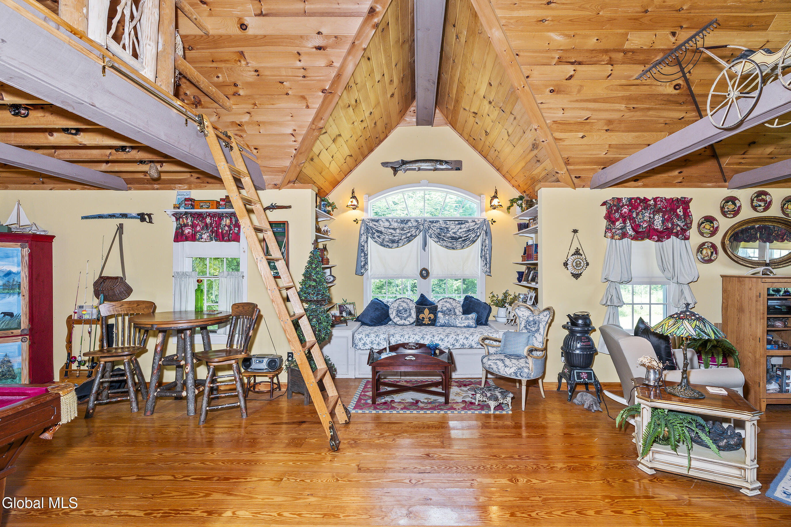 679 Valentine Pond Rd