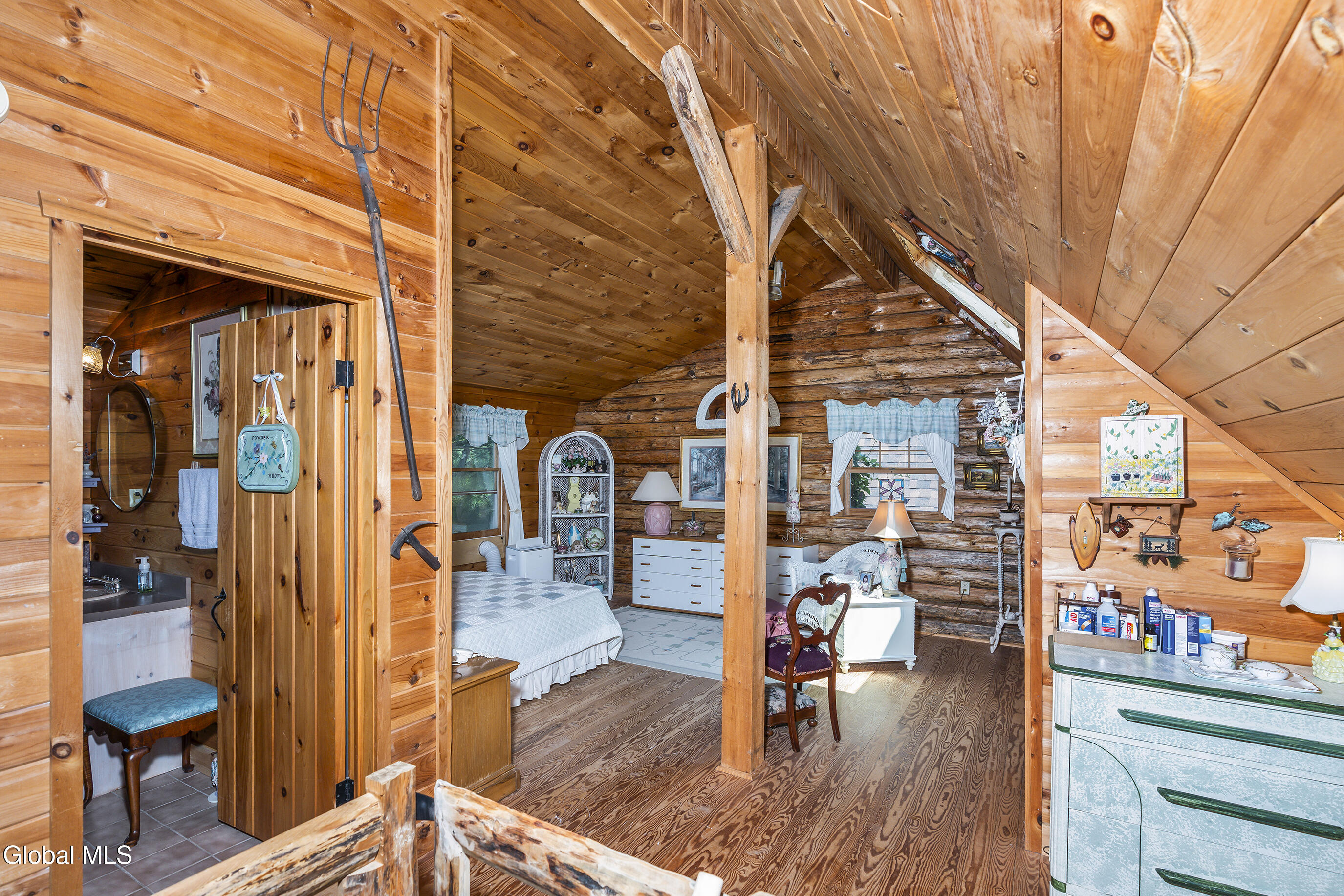 679 Valentine Pond Rd