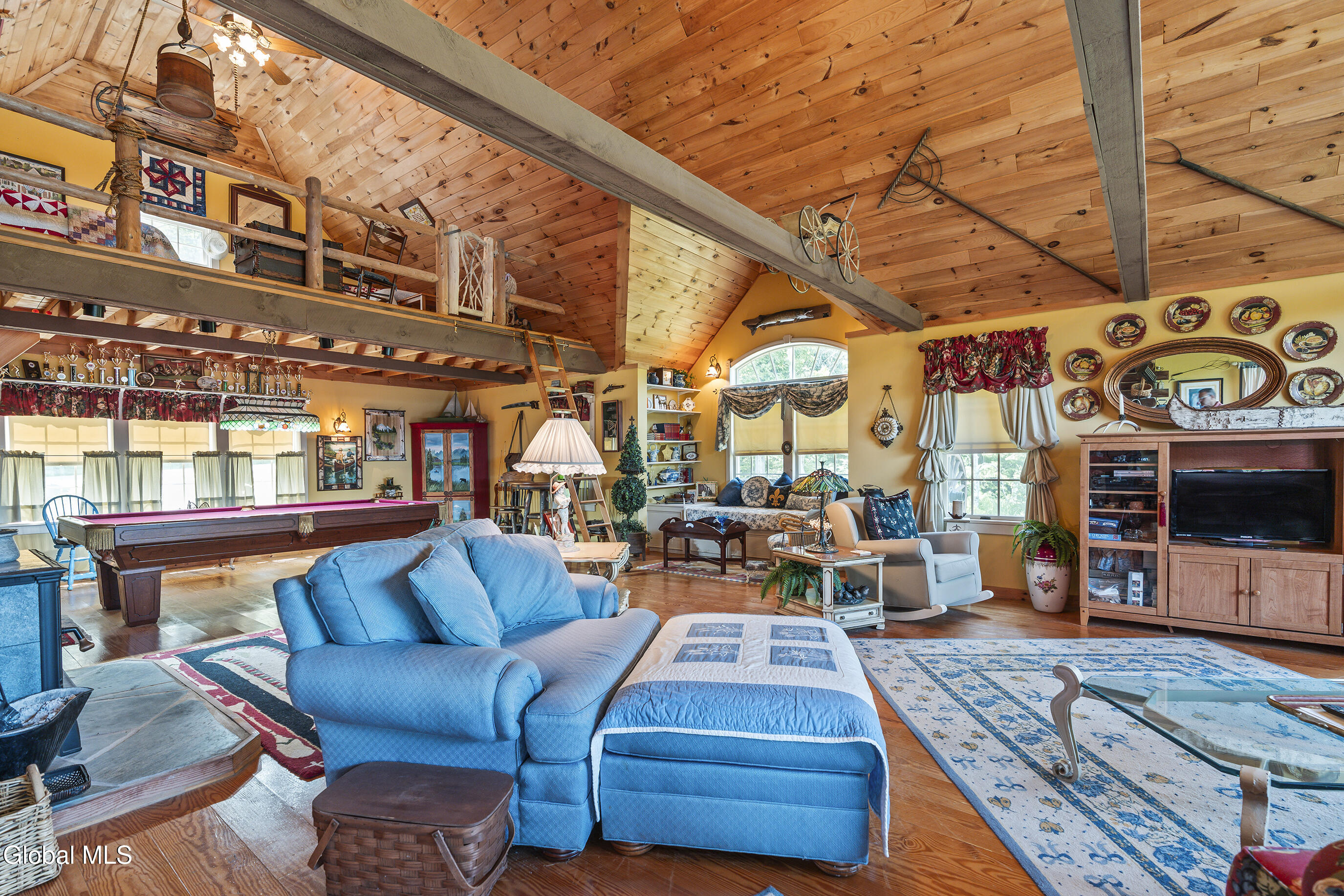 679 Valentine Pond Rd