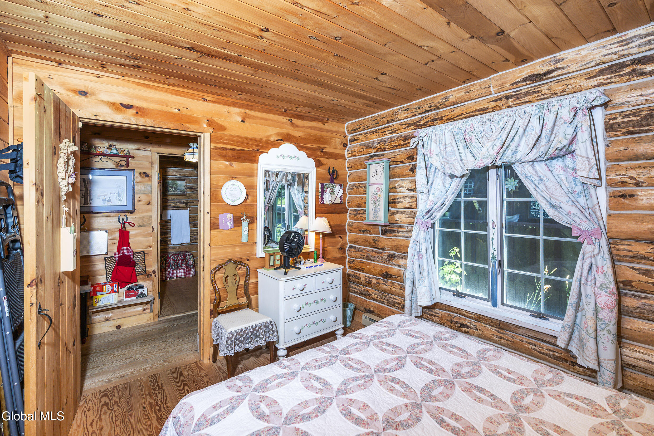 679 Valentine Pond Rd