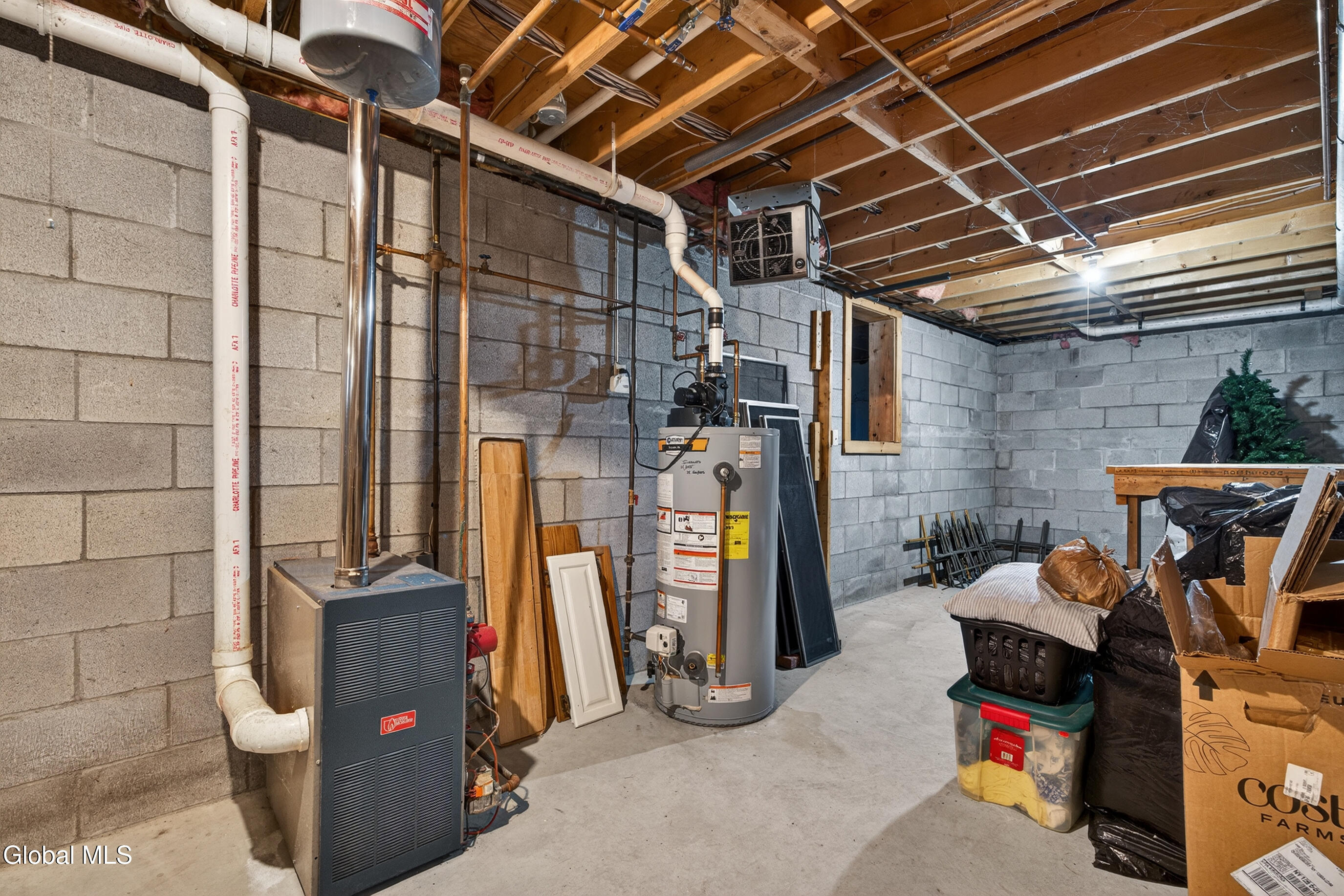 7 Jerome Lane