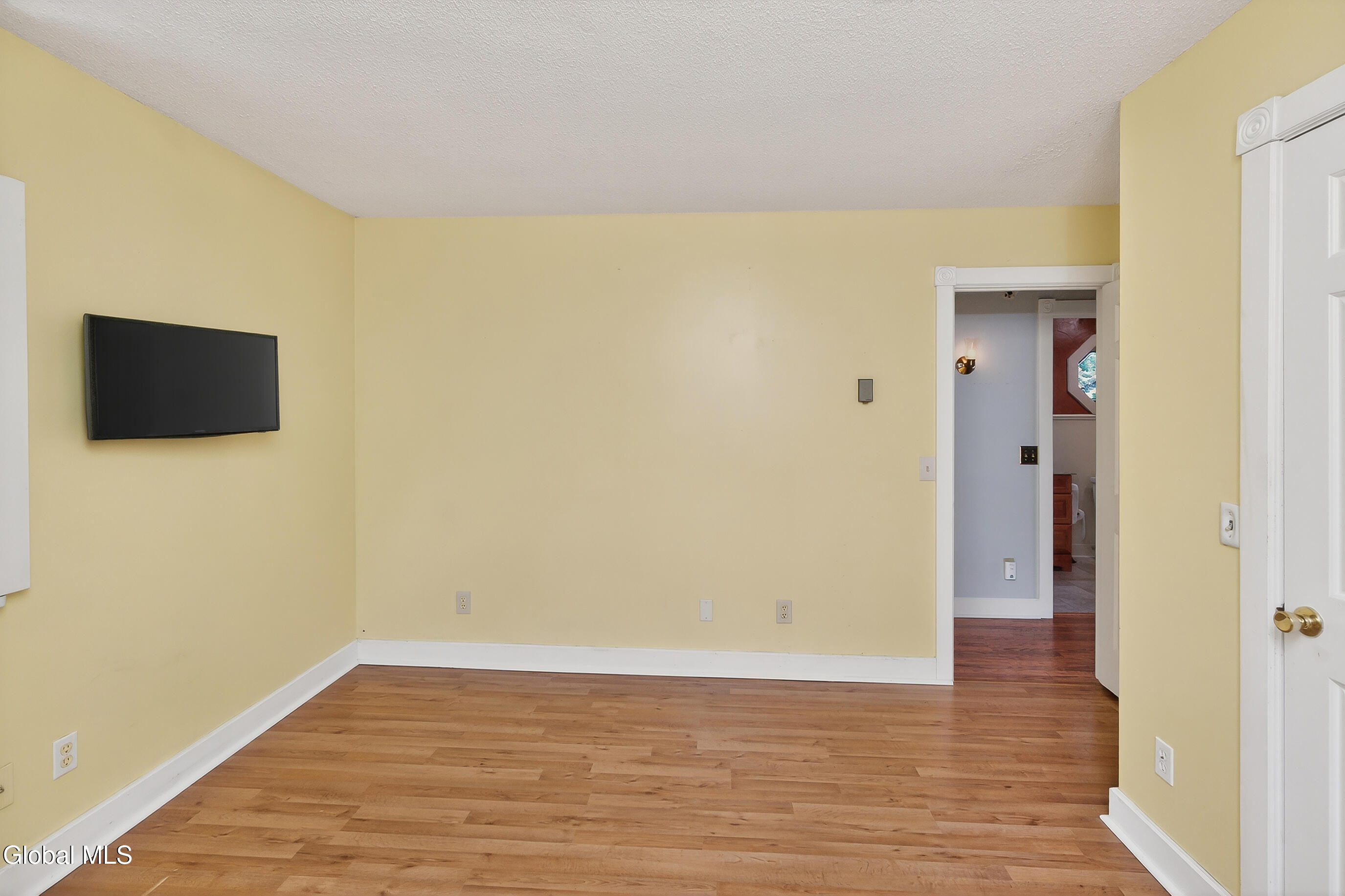 7 Jerome Lane