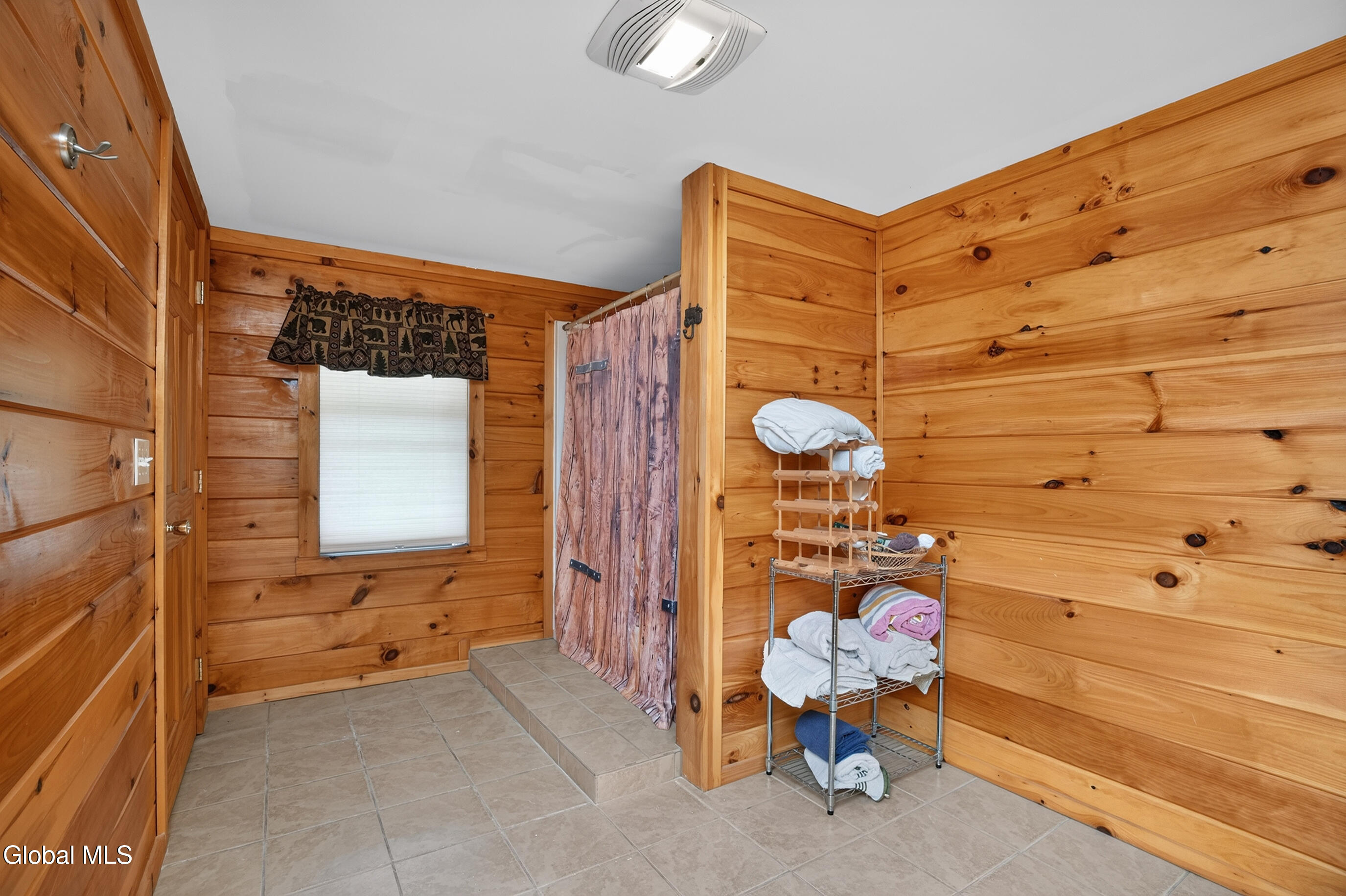 296 Lake Nebo Road
