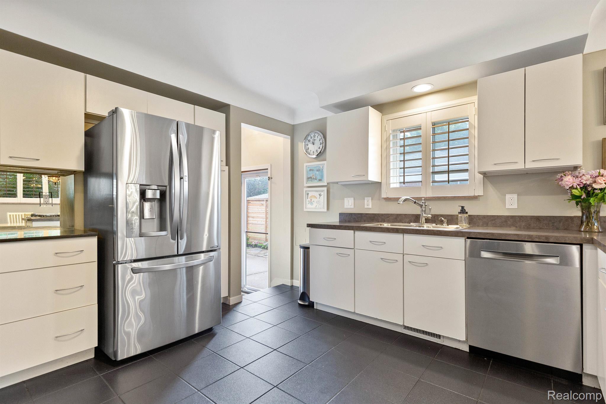 21609 Stephens Street