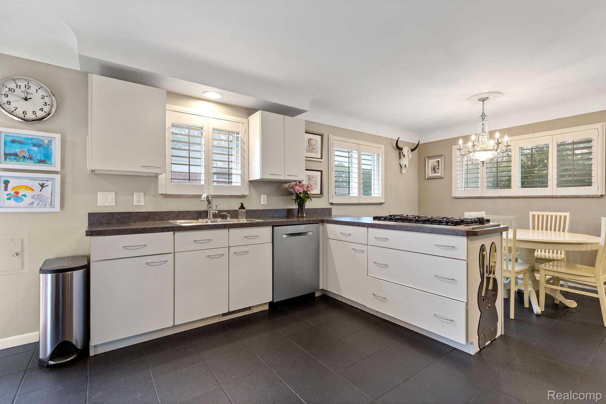 21609 Stephens Street