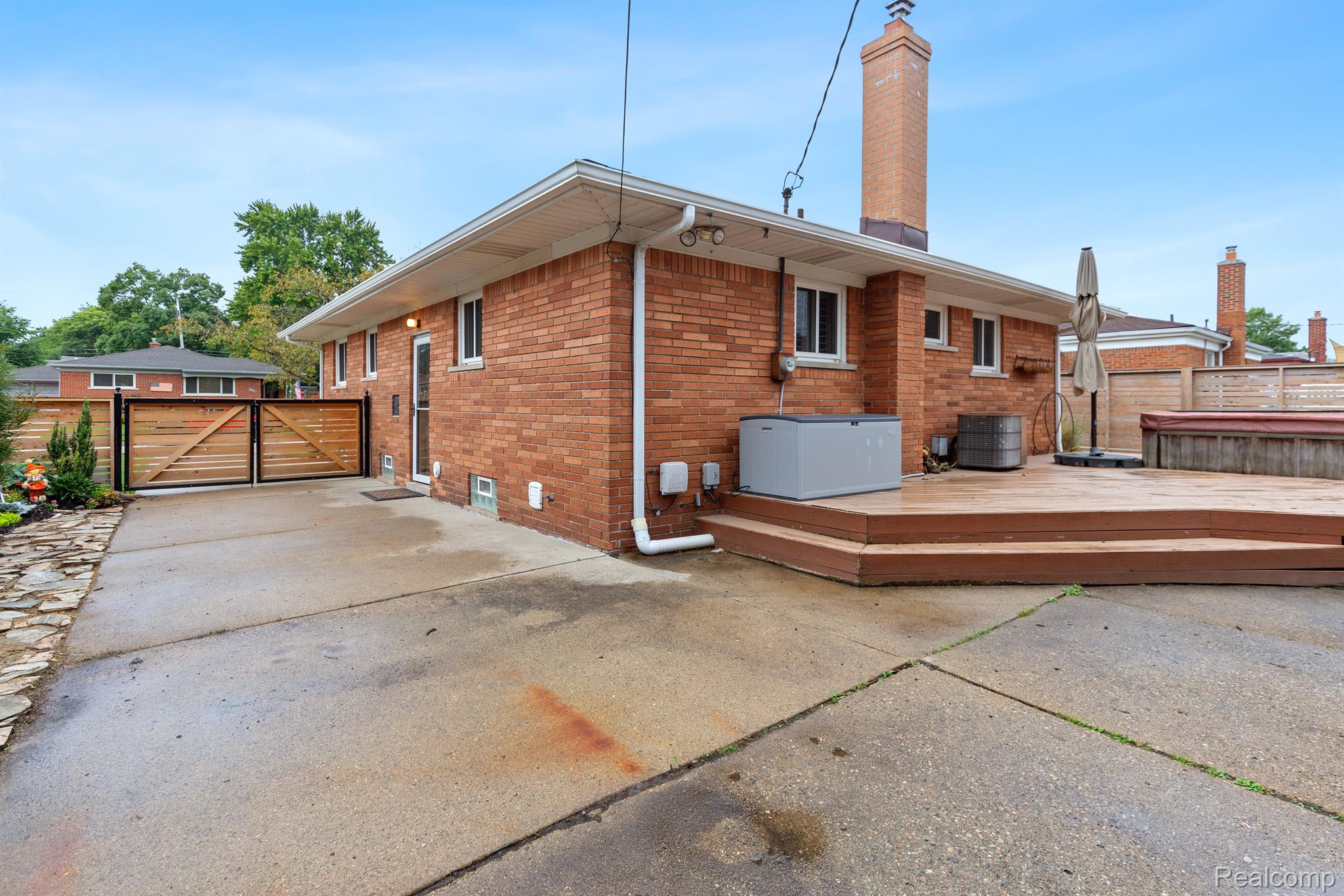 21609 Stephens Street