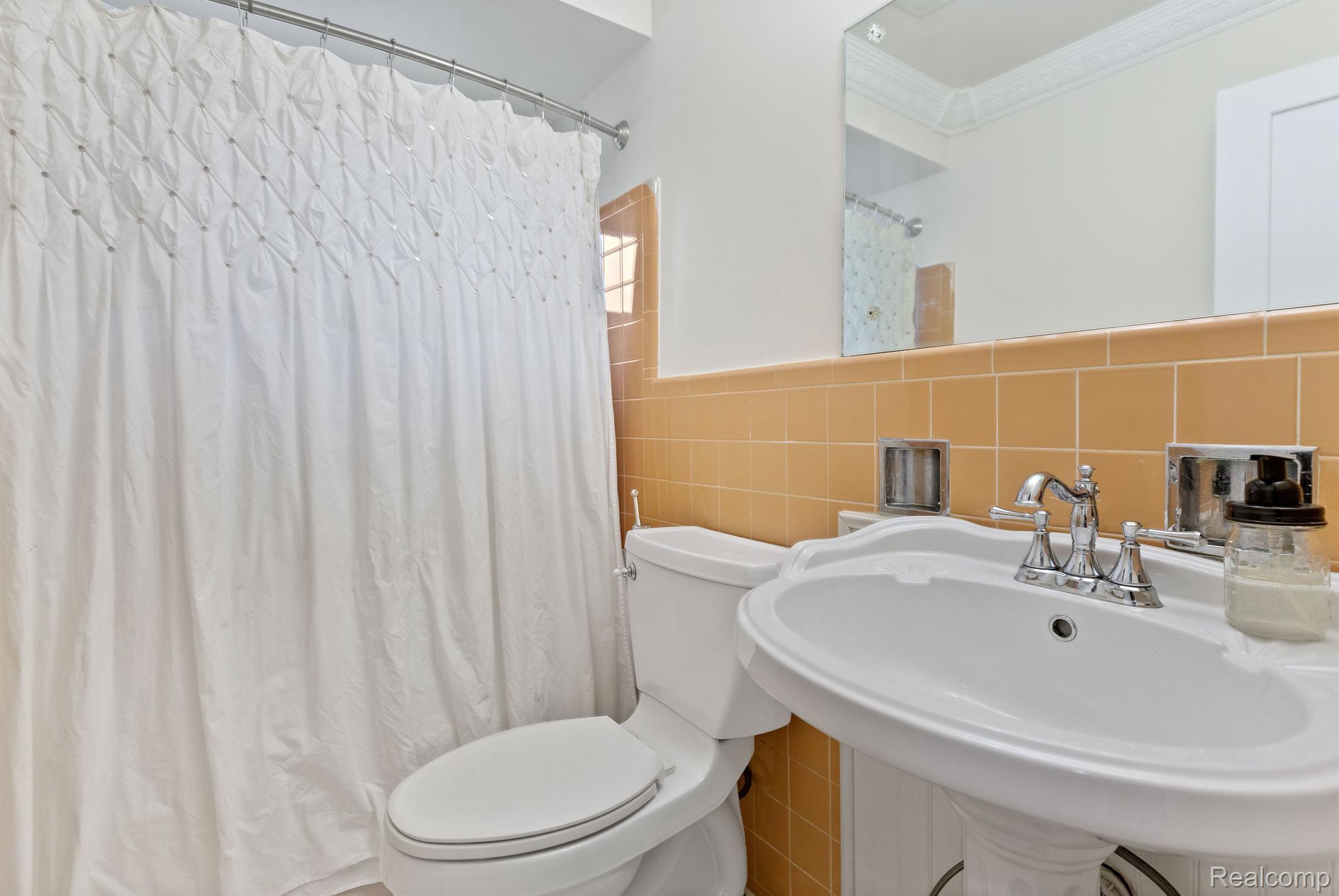 21609 Stephens Street