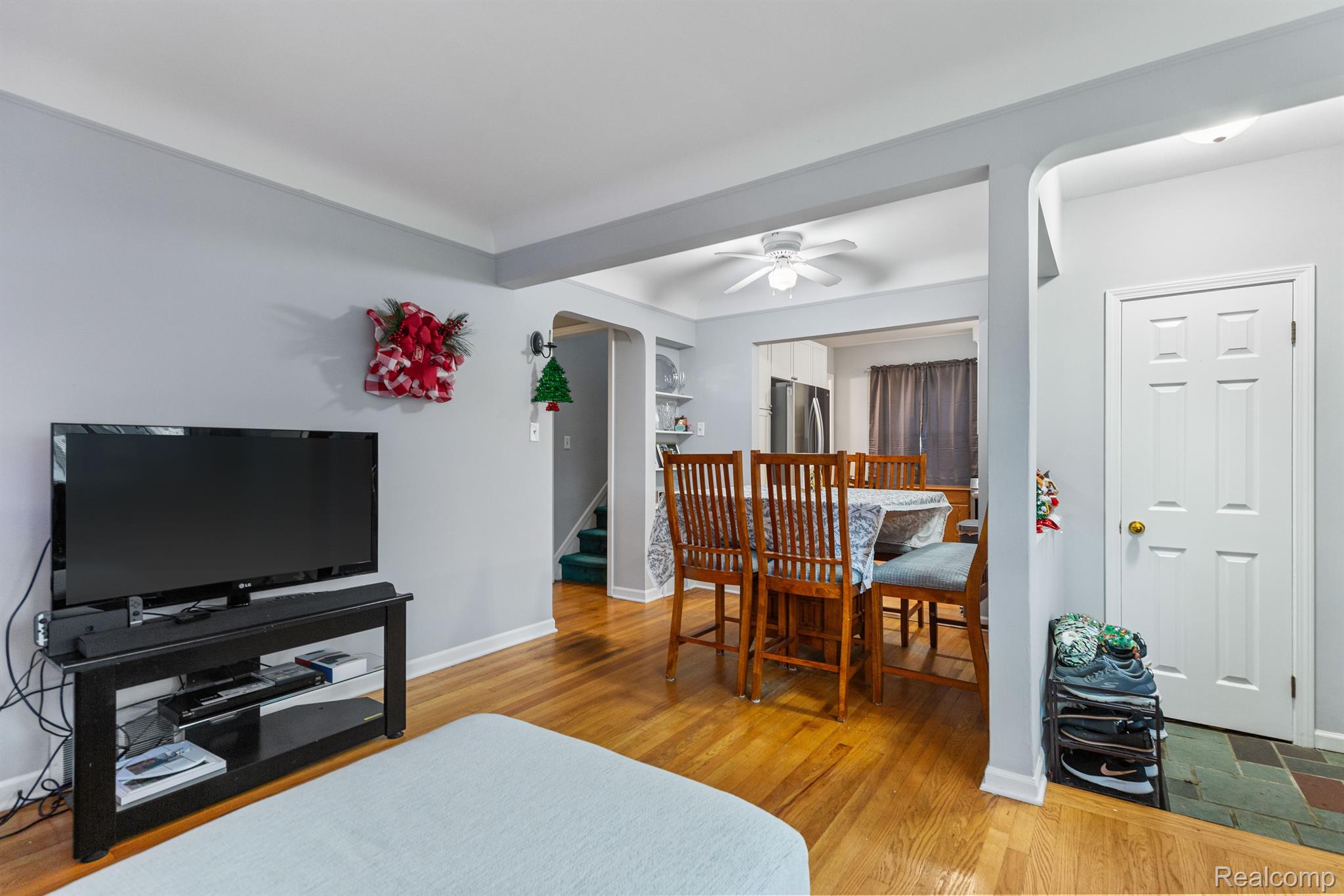 9544 Lenore