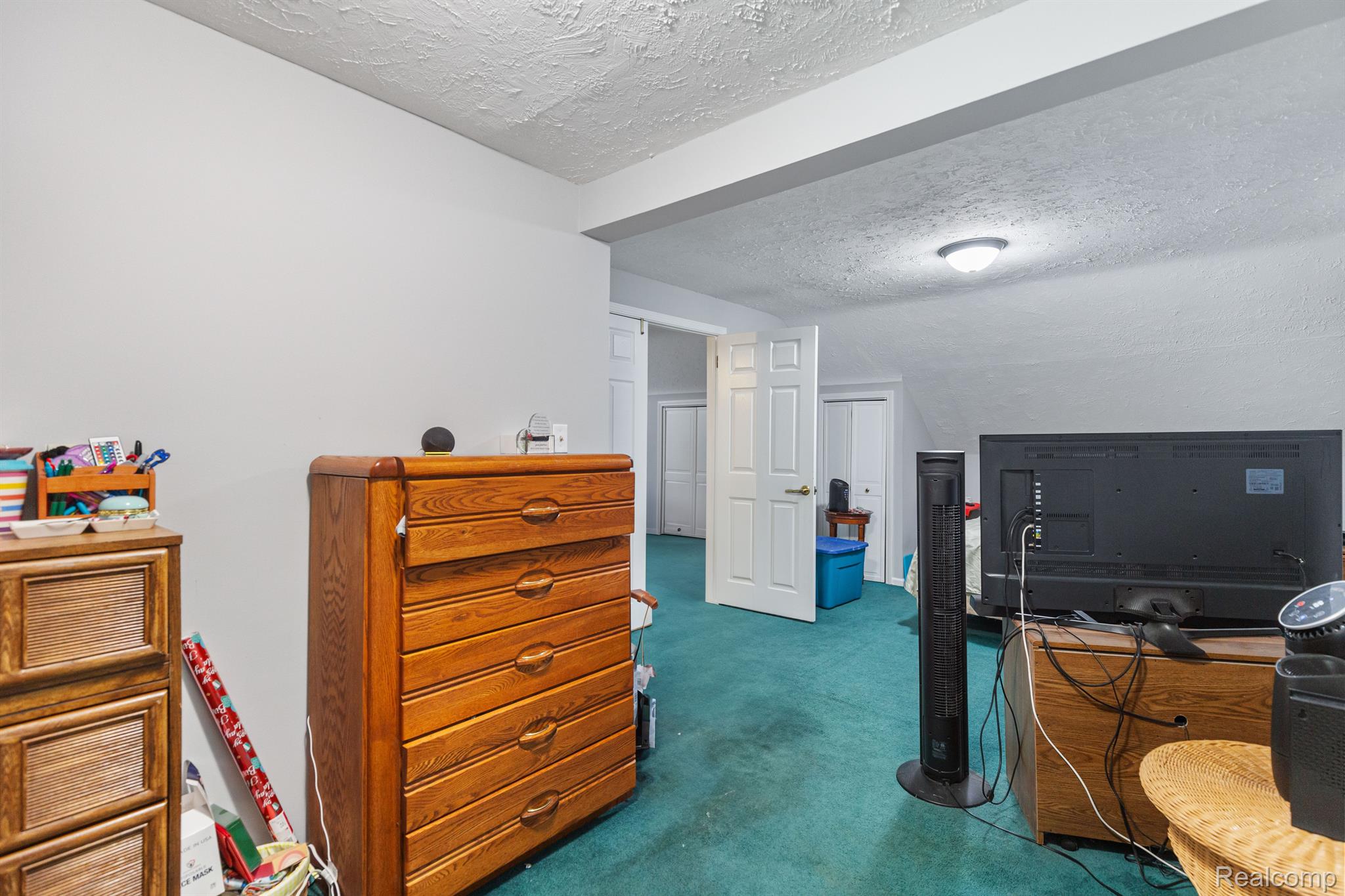 9544 Lenore