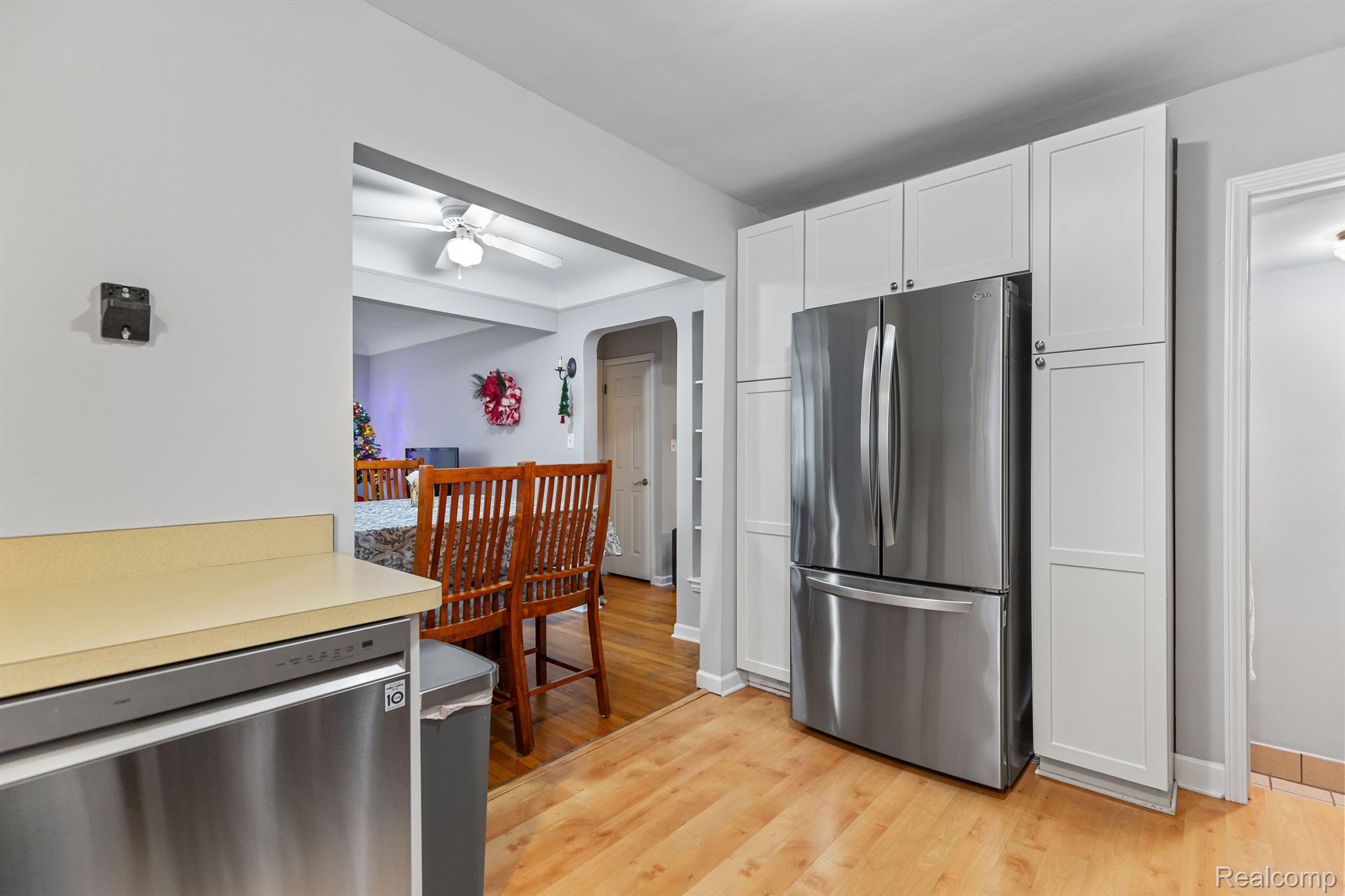9544 Lenore