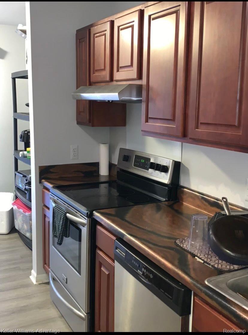 16311 TERRACE VILLAGE Drive