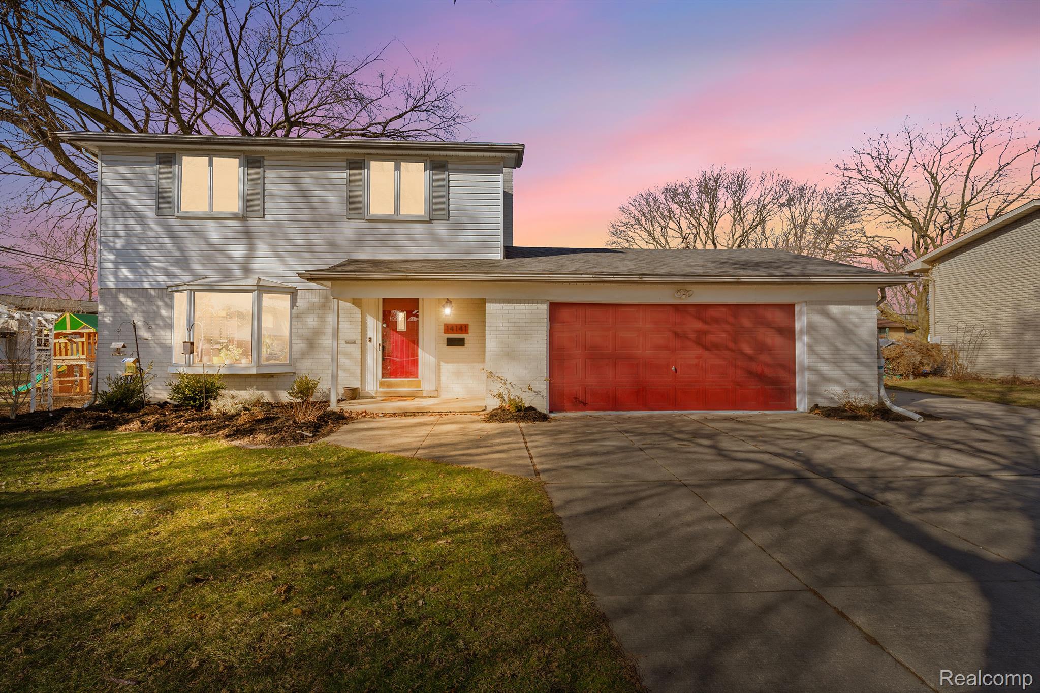 14141 HUBBELL Street