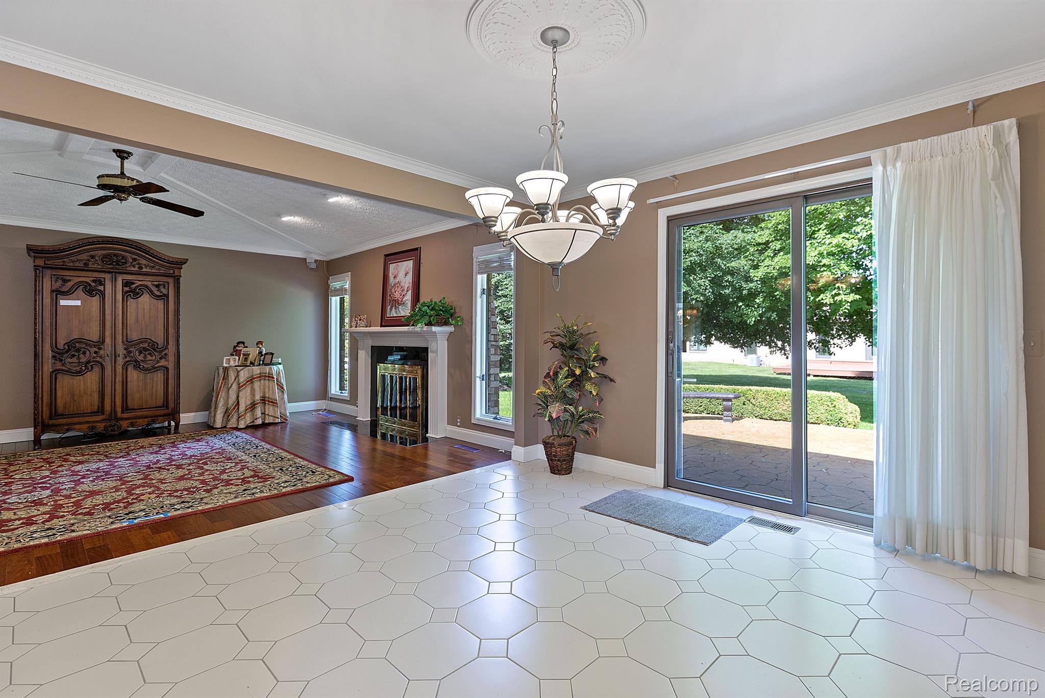 40608 MELODY Court