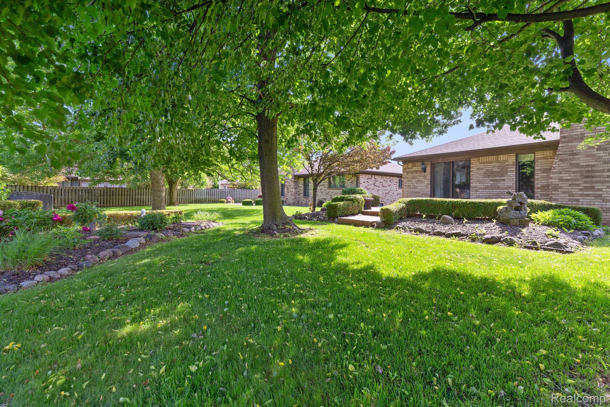 40608 MELODY Court