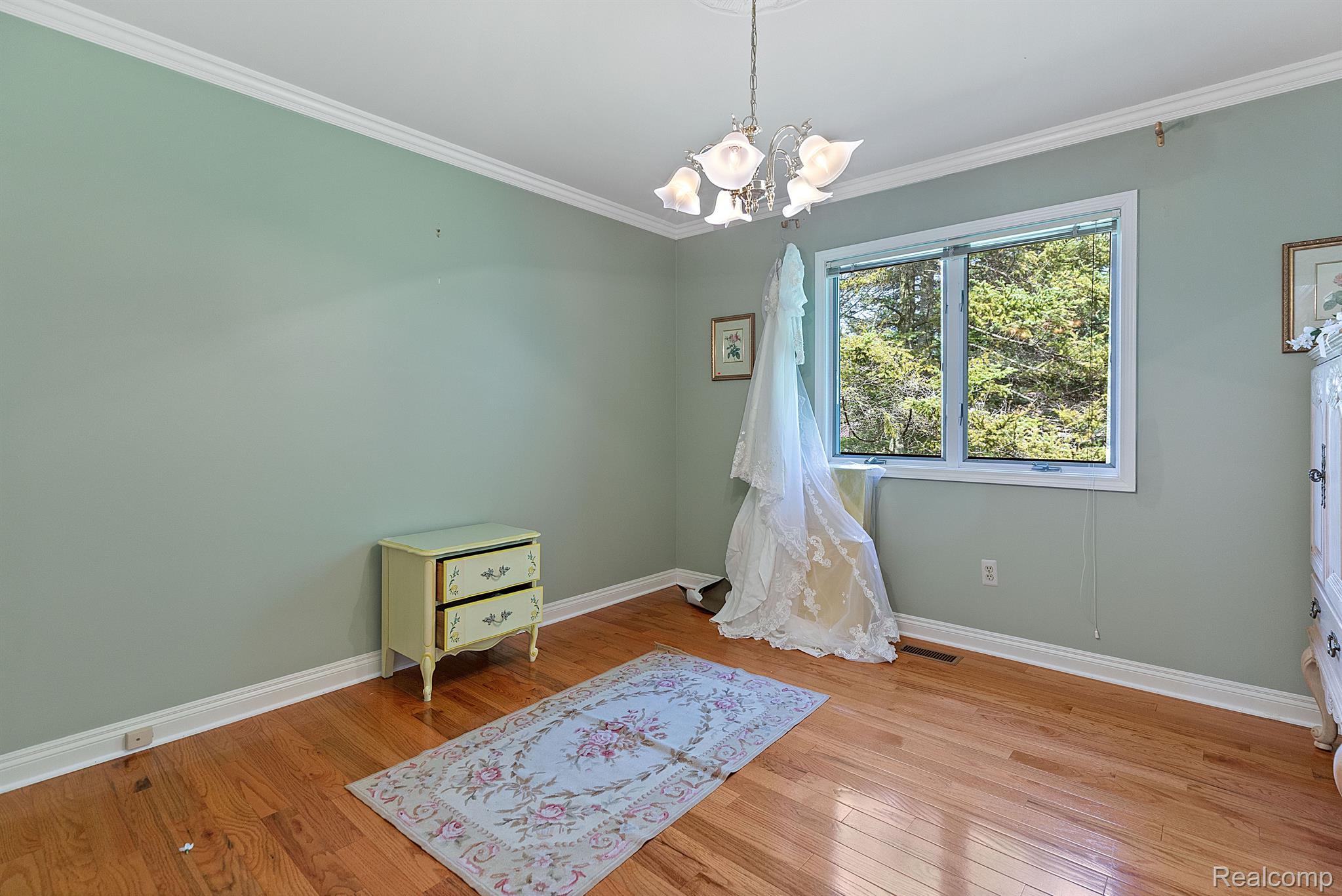 40608 MELODY Court