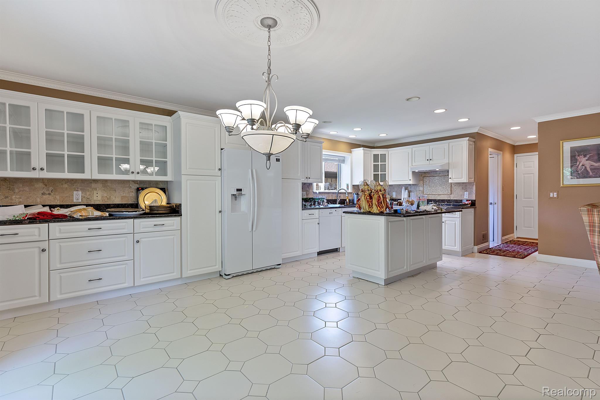 40608 MELODY Court
