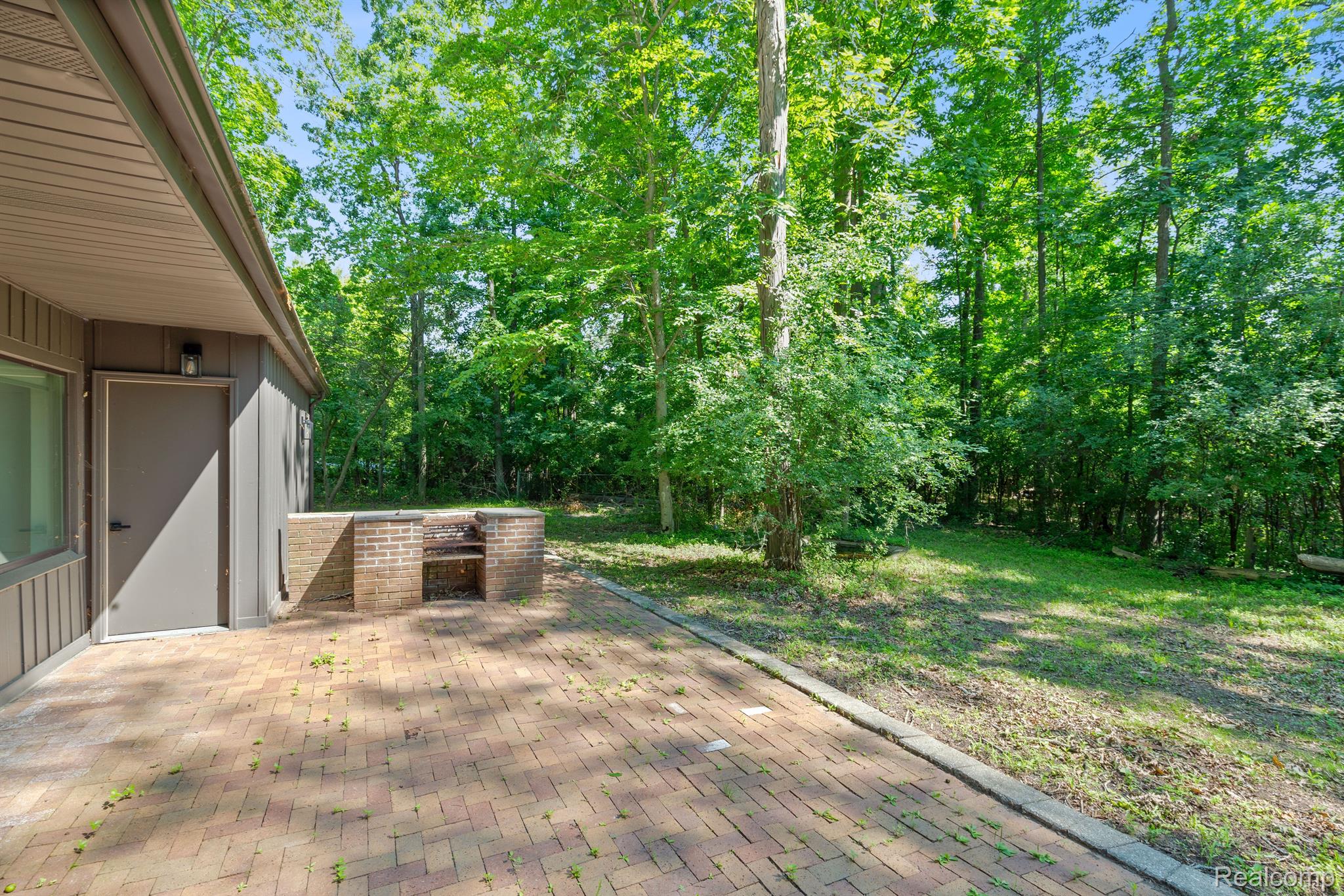 28470 SHADYLANE Drive