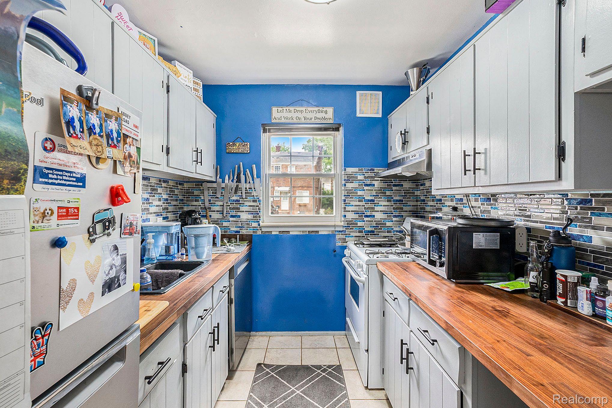 23211 EDSEL FORD