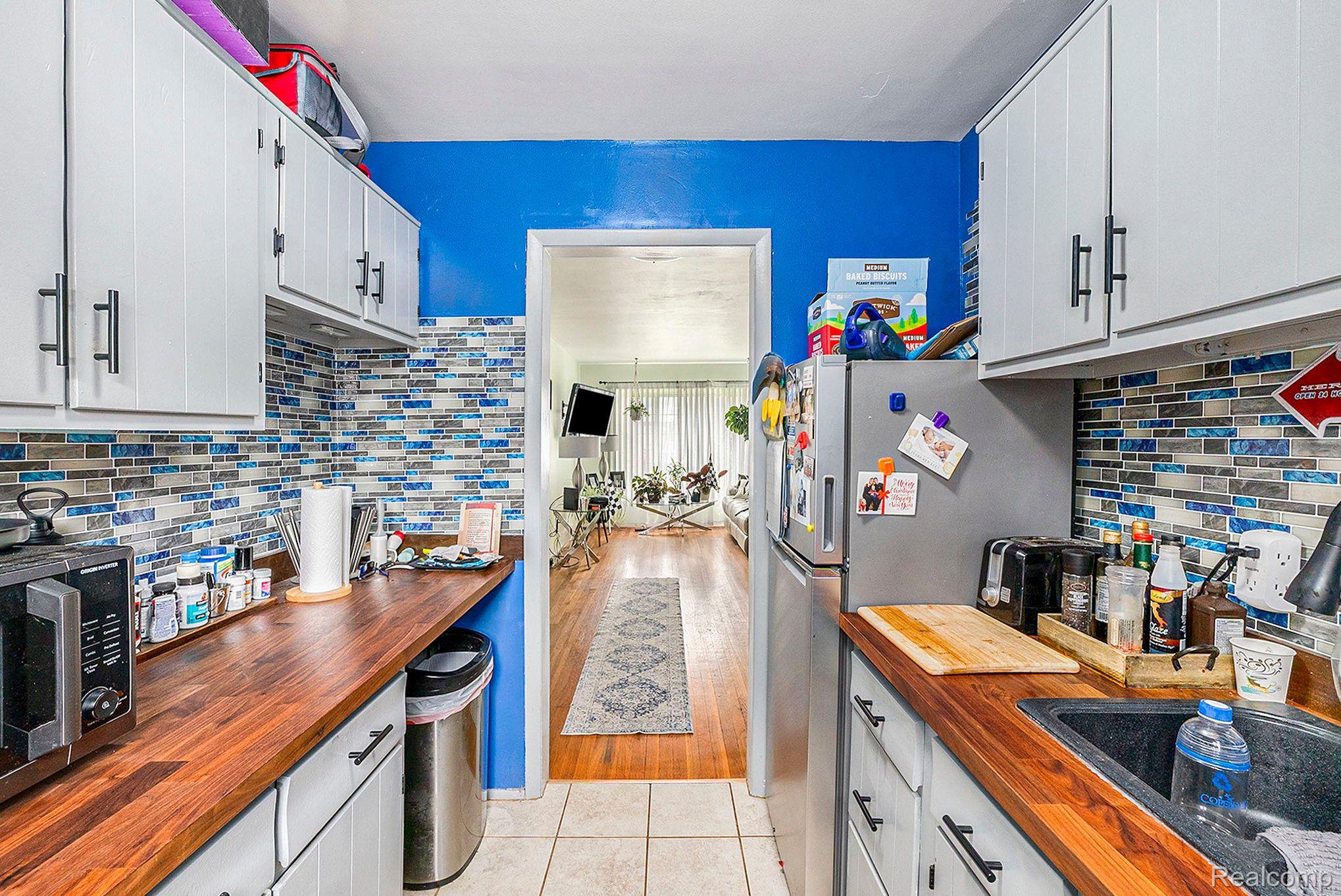 23211 EDSEL FORD