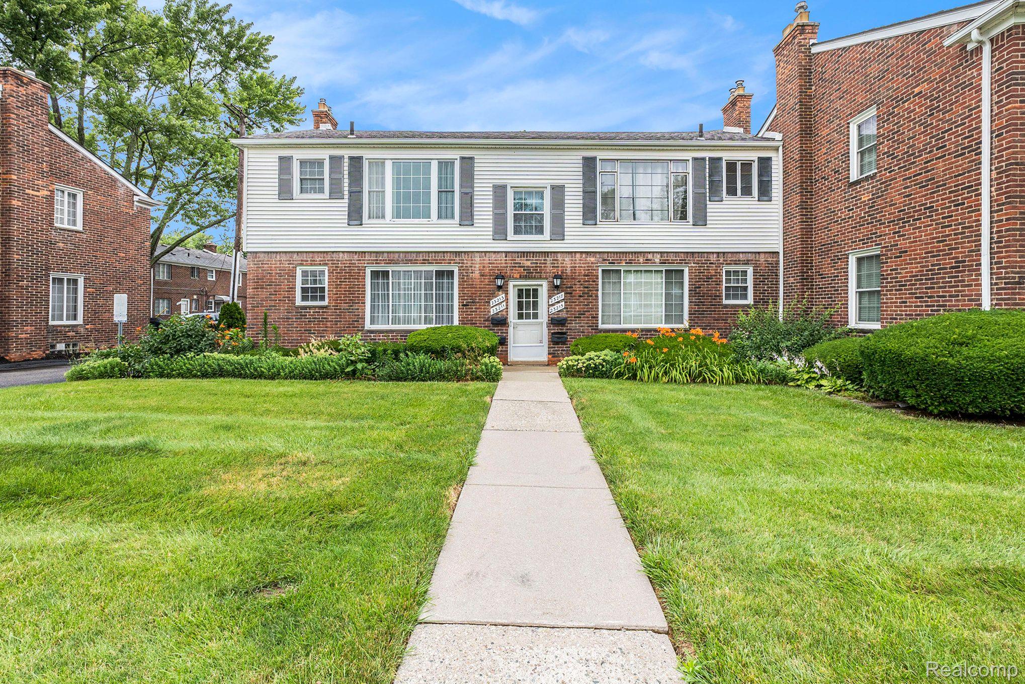 23211 EDSEL FORD