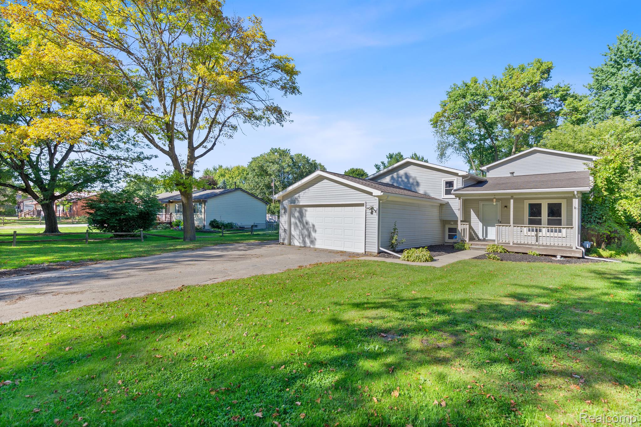 2522 CANDLEWICK Drive