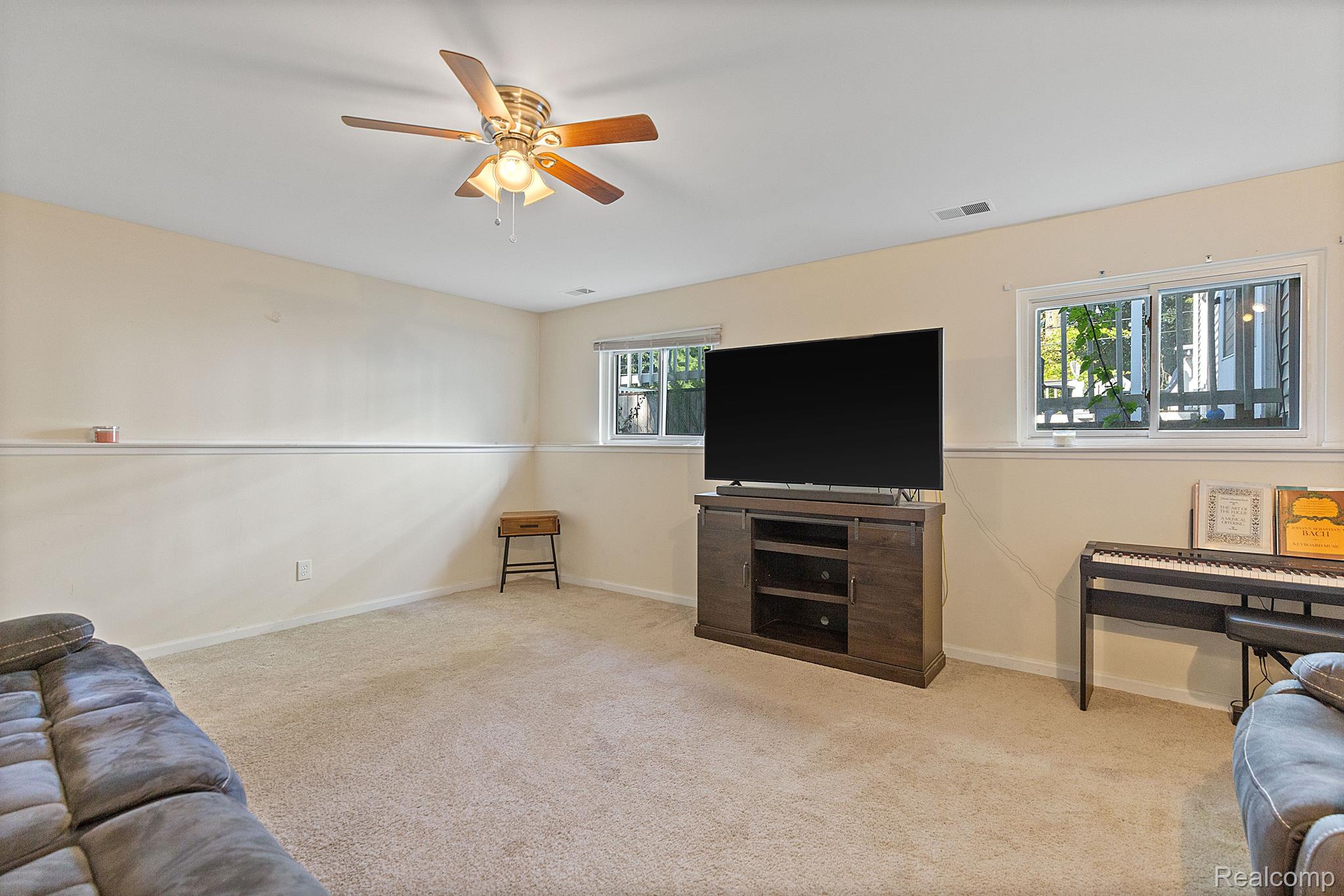 2522 CANDLEWICK Drive