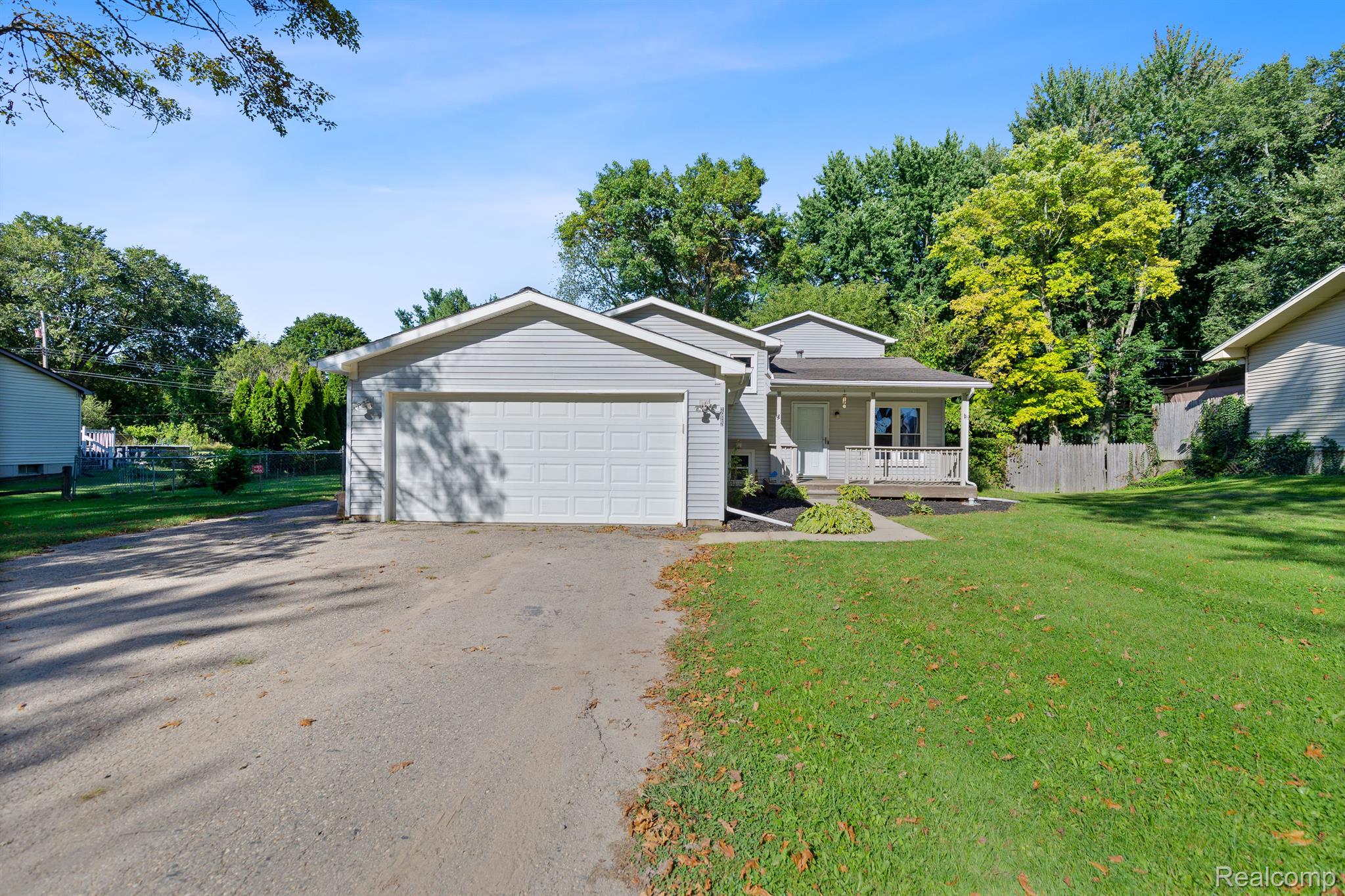 2522 CANDLEWICK Drive