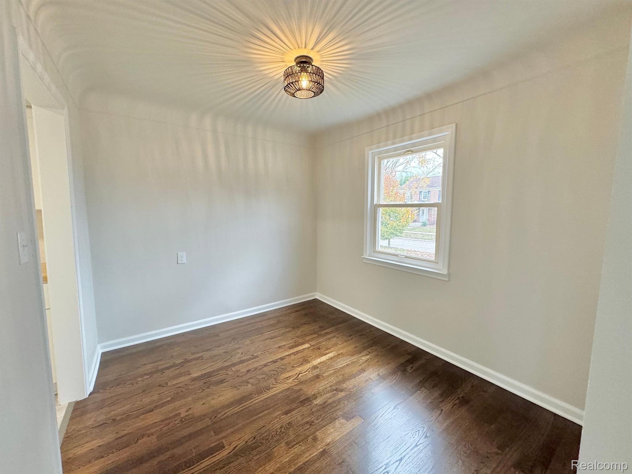 14141 LONGTIN Street