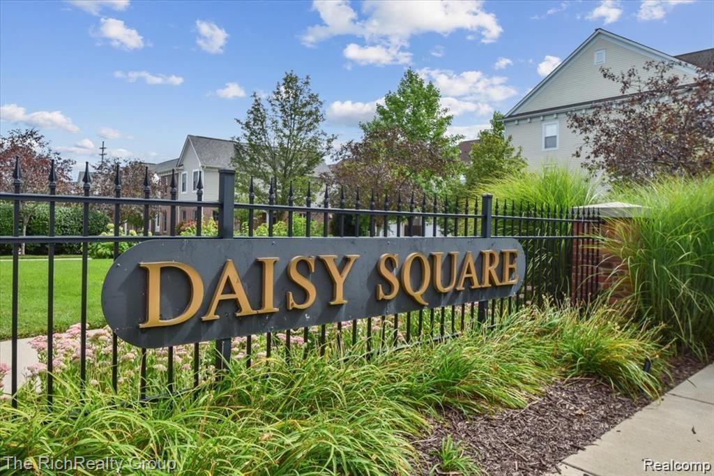 330 RED RYDER Drive 43