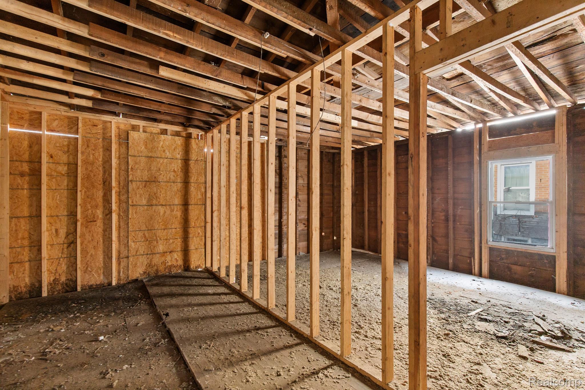 258 ORCHARD LAKE Road