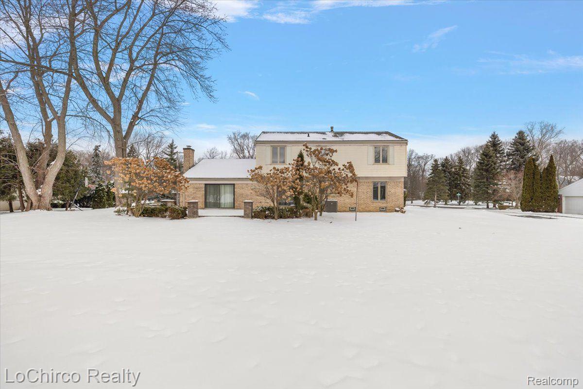 3495 MACNICHOL Trail