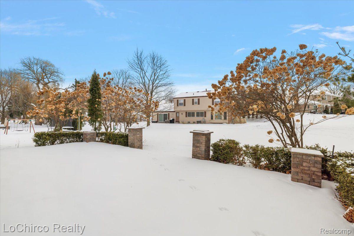 3495 MACNICHOL Trail