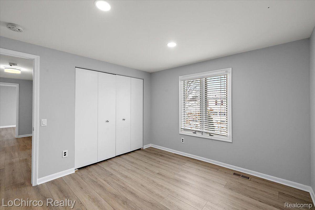 3495 MACNICHOL Trail