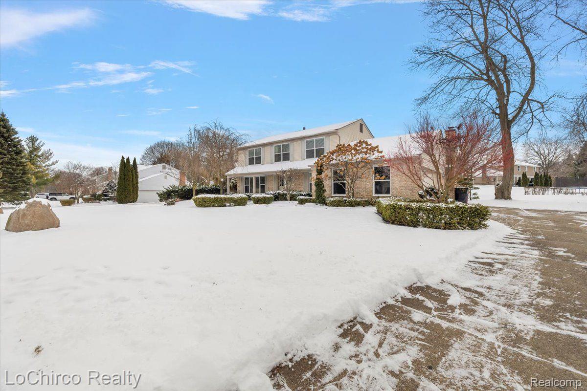 3495 MACNICHOL Trail