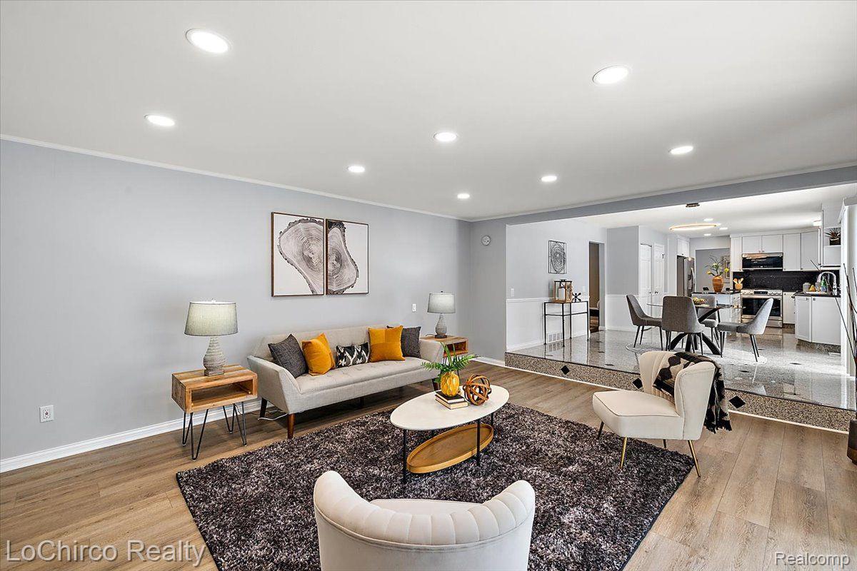 3495 MACNICHOL Trail