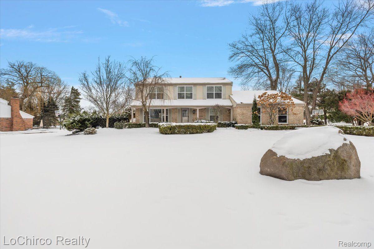 3495 MACNICHOL Trail