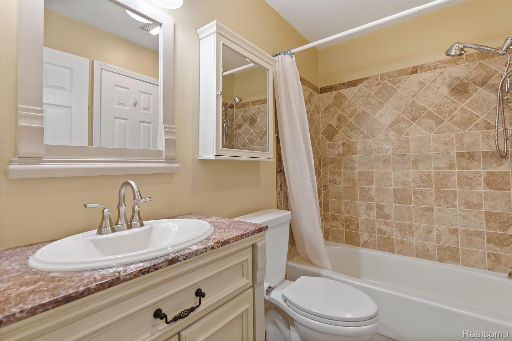 1975 FLEETWOOD Drive