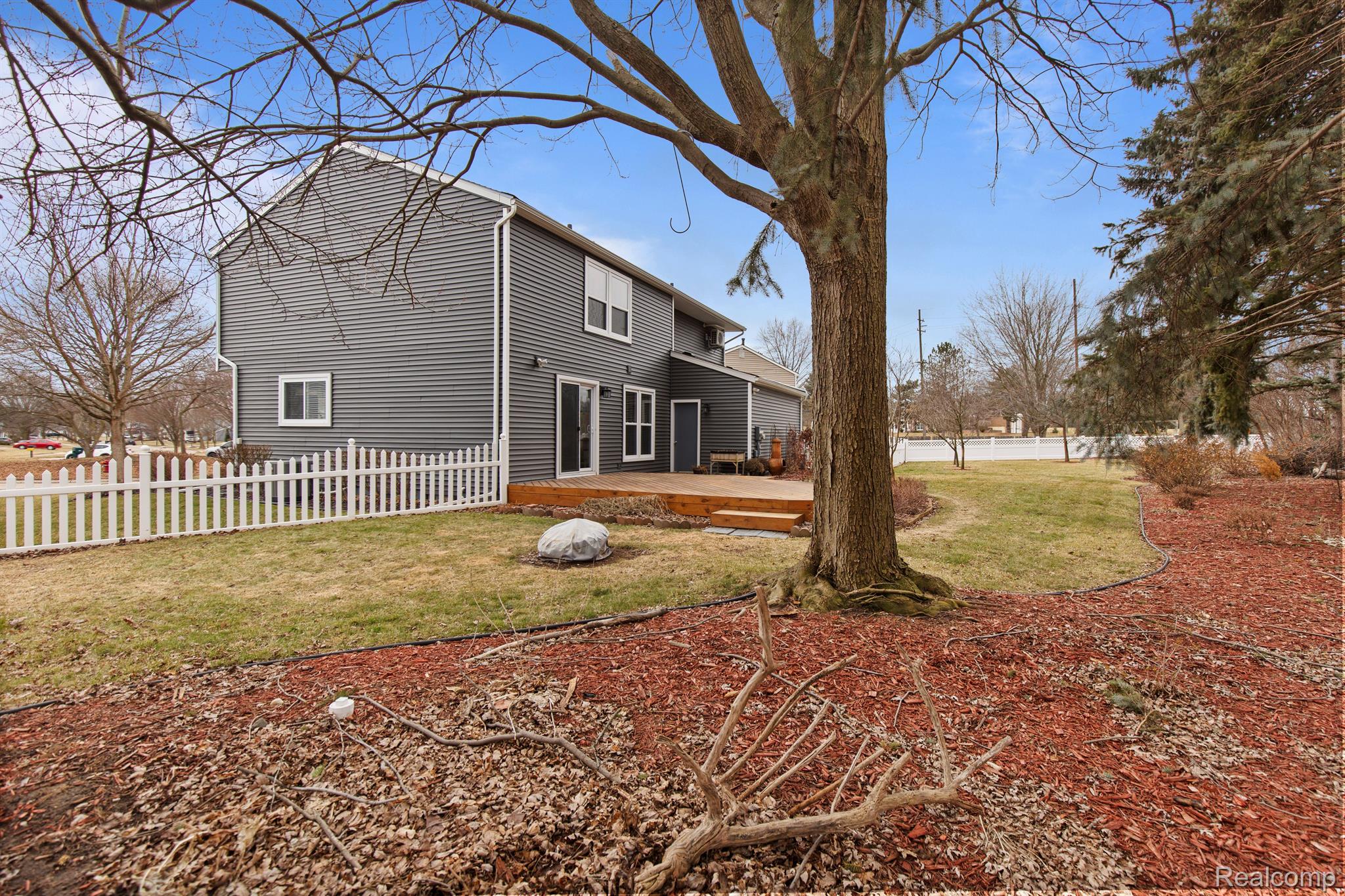 1975 FLEETWOOD Drive