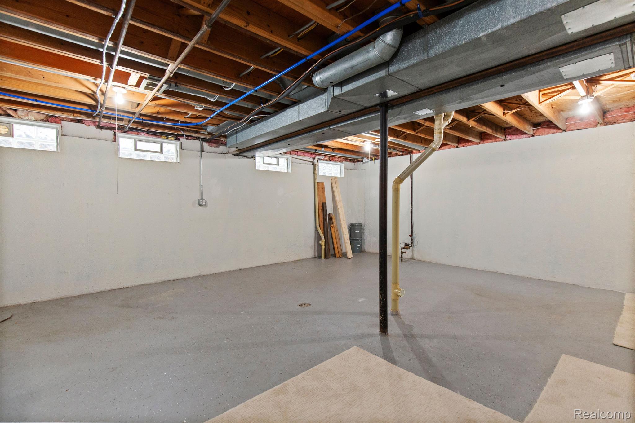 1975 FLEETWOOD Drive