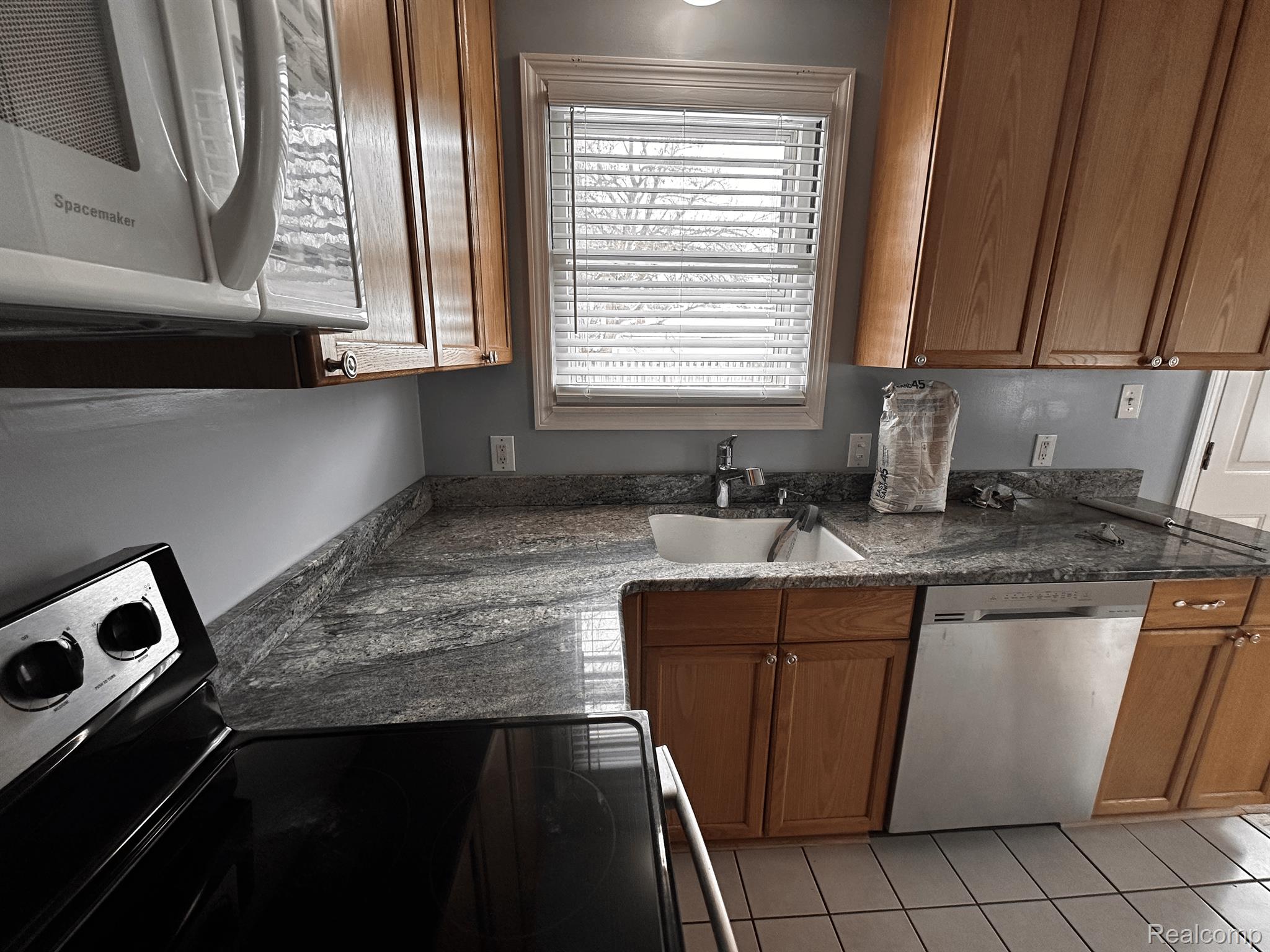 1680 PENISTONE Street