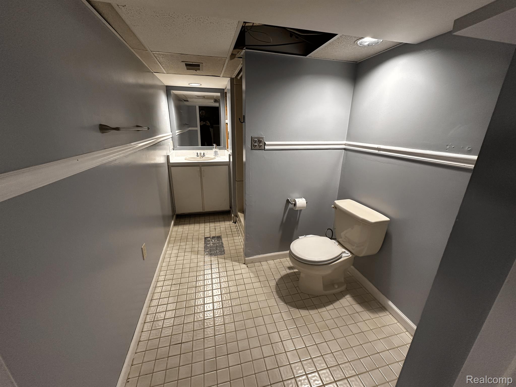 1680 PENISTONE Street