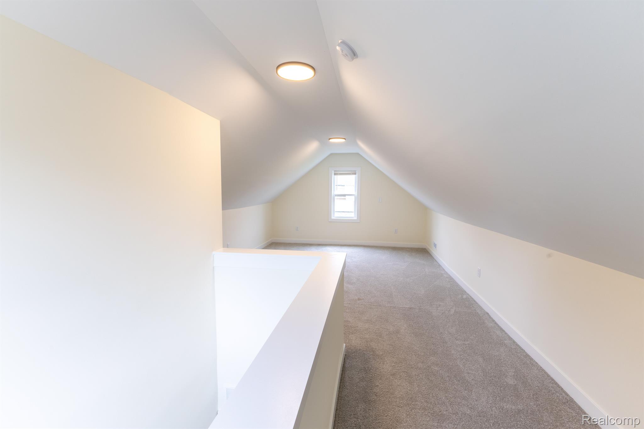 27396 BEECHURST Street