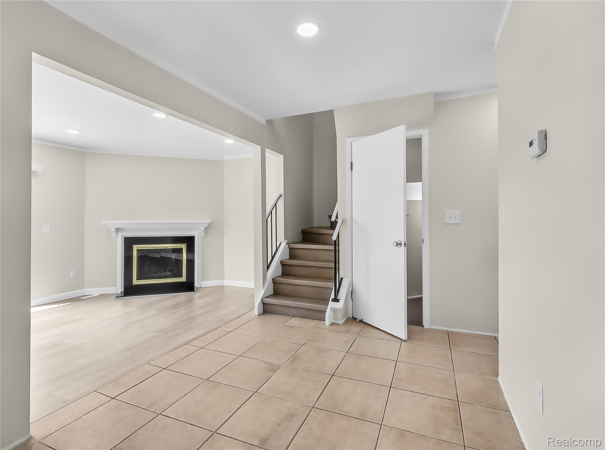 5345 Breeze Hill Place